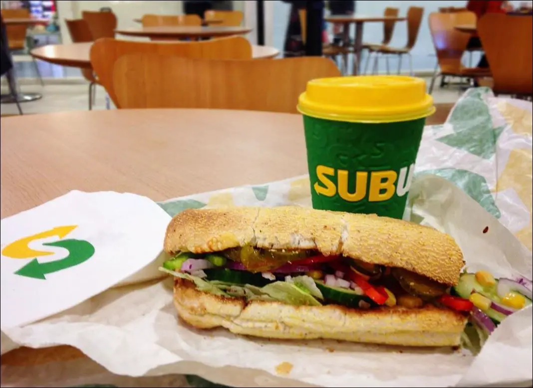 Does Subway Do Breakfast In 2022? (All You Need To Know)