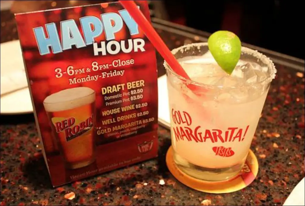 Red Robin Happy Hour Times